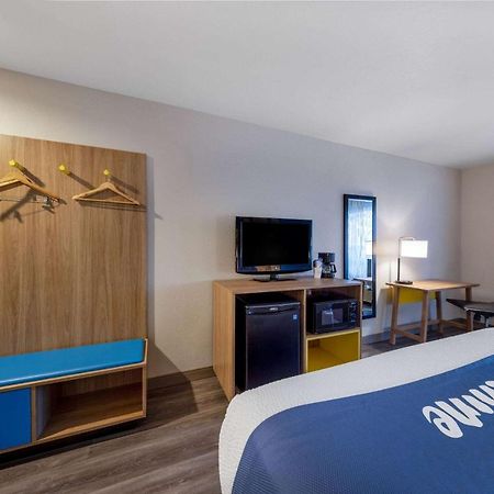 Days Inn By Wyndham Lathrop Exterior photo